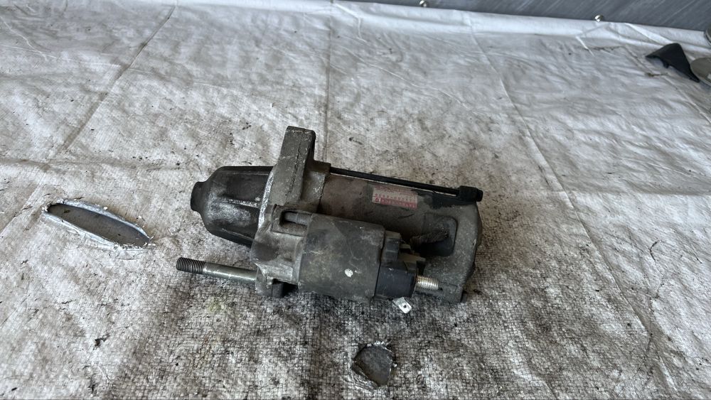 Suzuki Swift 2003- стартер