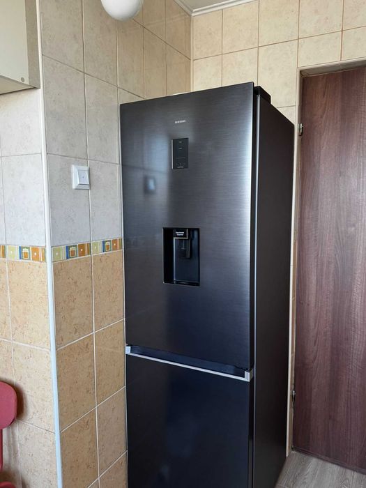 Combina frigorifica Samsung RB34C652EB1/EF