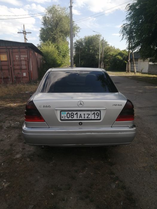 Продам мерседес 202