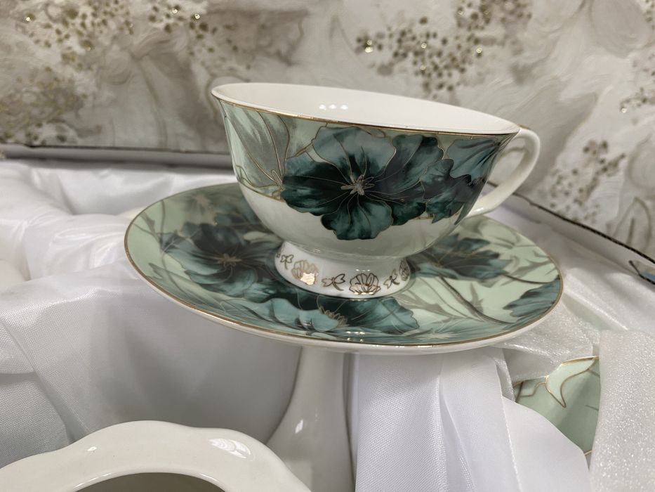 Продам чайный сервиз