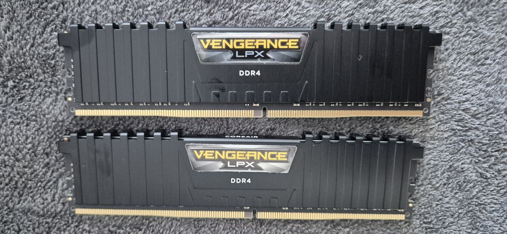2x16GB DDR4 3600MHz Corsair Vengeance Ram 32GB