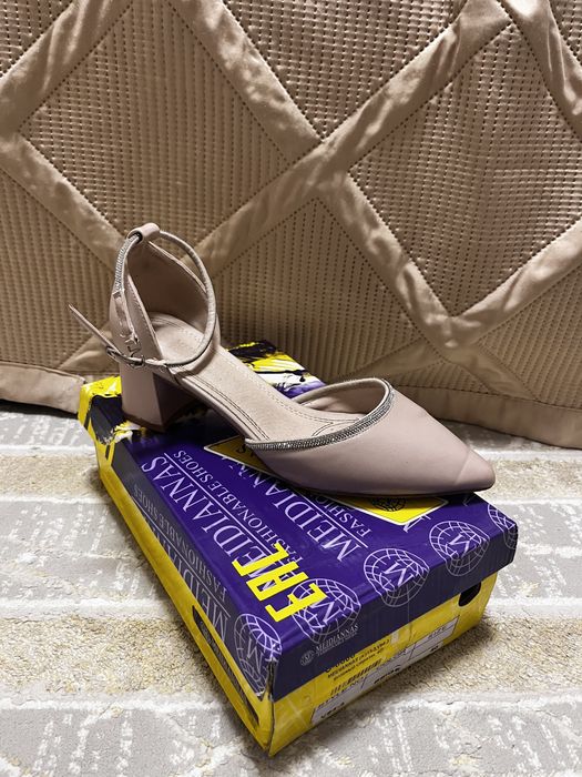 Продам обуви по 5000тг