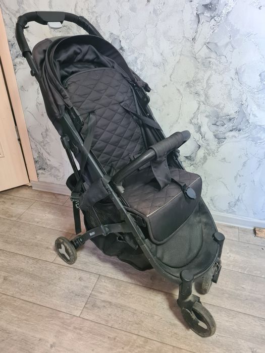 Продам детскую коляску