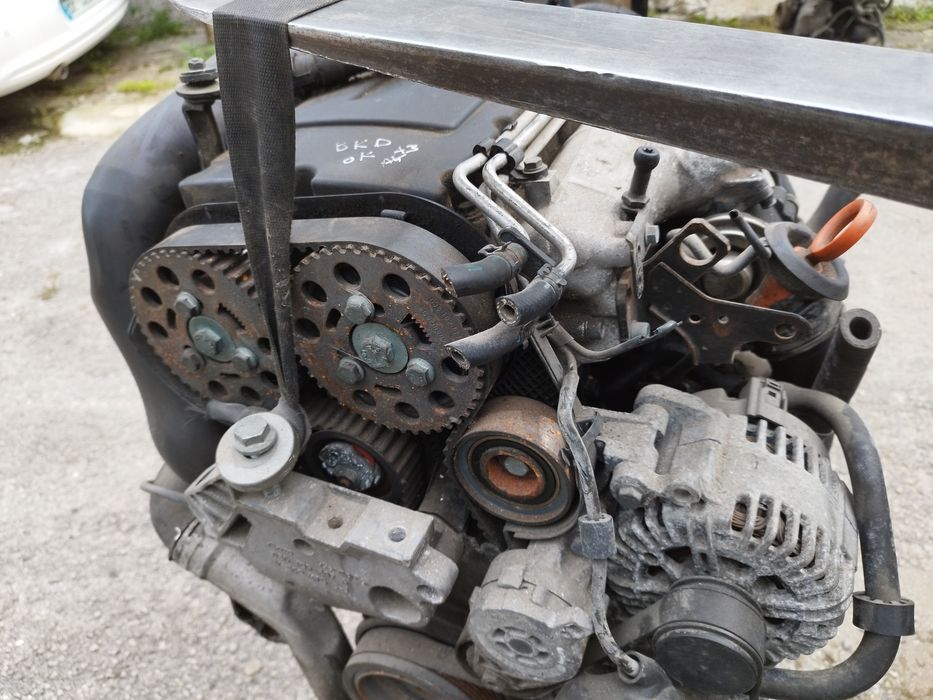 Продавам двигател с код BKD за Ауди и Фолксваген 2.0TDI