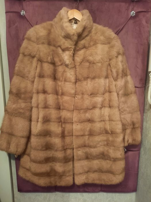 Женская верхняя одежда