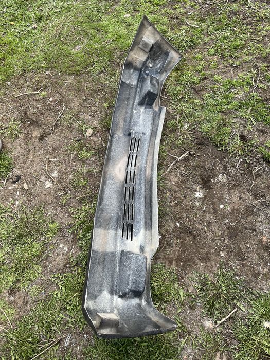 Передний бампер мерседес 190