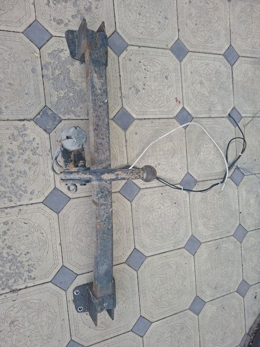 Фаркоп на Пассат Б 6-7