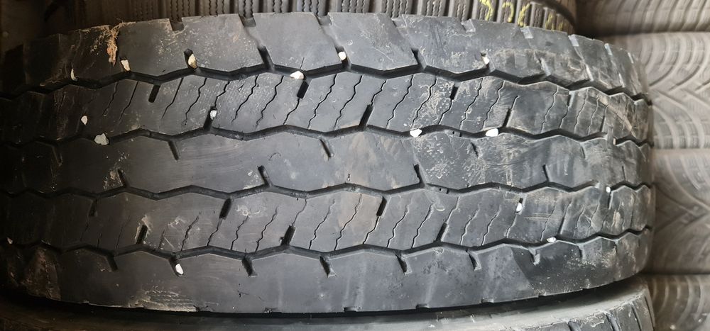 215 75 17 5 si 265 70 17 5 Anvelope Camion