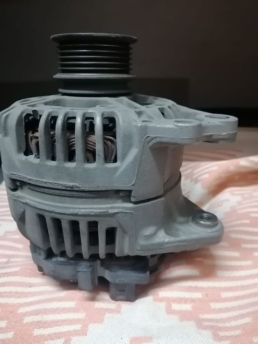 Продам генератор б/у