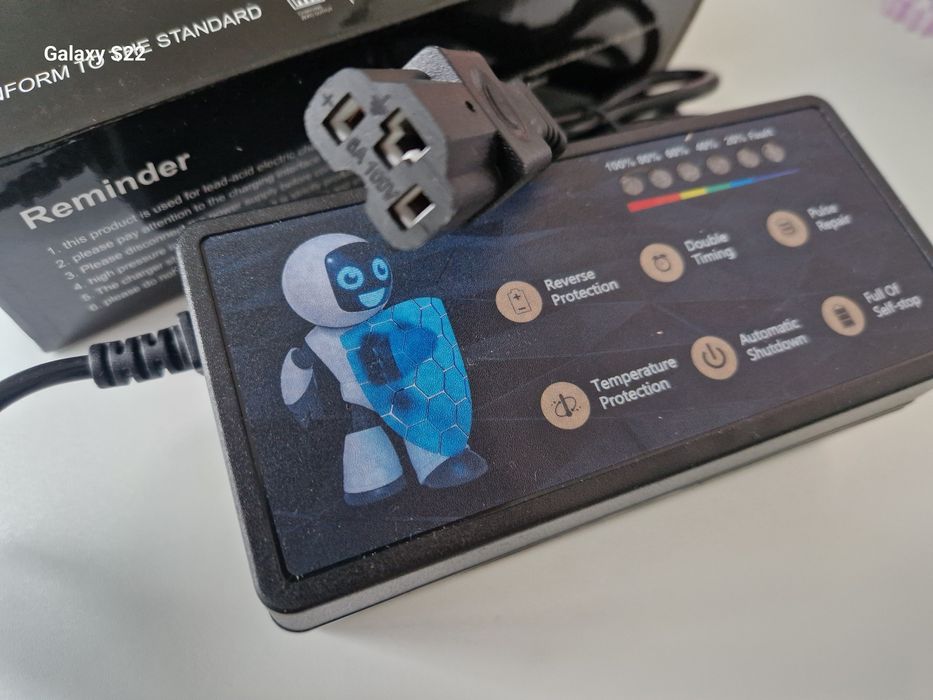 Зарядно за електическа триколка, ел. велосипед , скутер 48V/ 20 AH