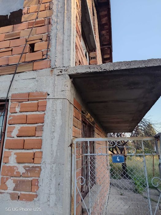 Продавам къща в Узунджово