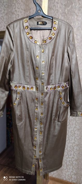 Плащ женский 44р