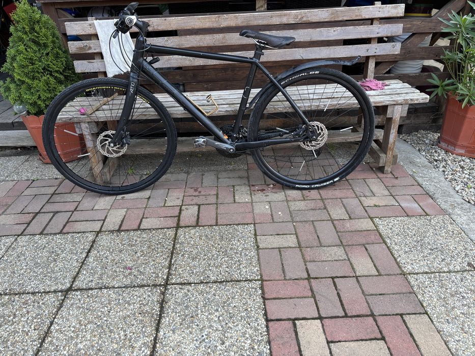 Bicicleta CUBE Aero Hyde pe 28