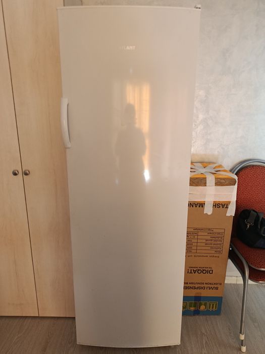 Срочно продам морозильник