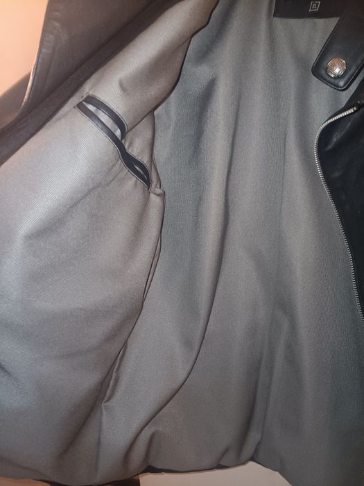 Продавам кожено  яке