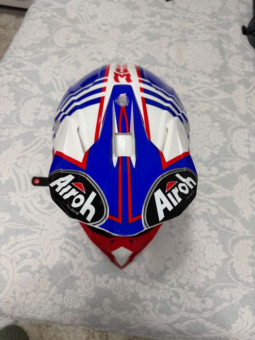 Airoh каска за мото крос