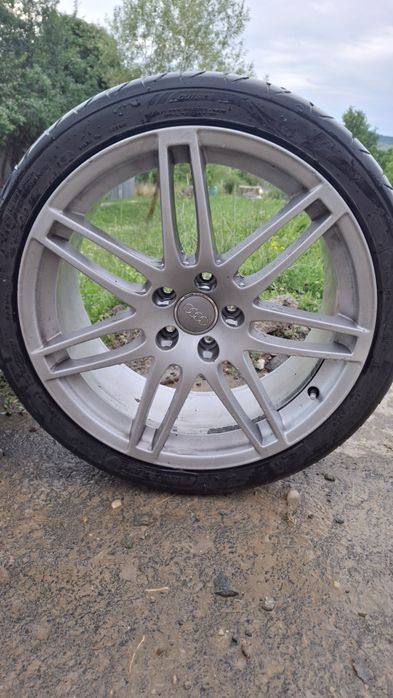 Roți originale Audi R19 într-o stare foarte bună!