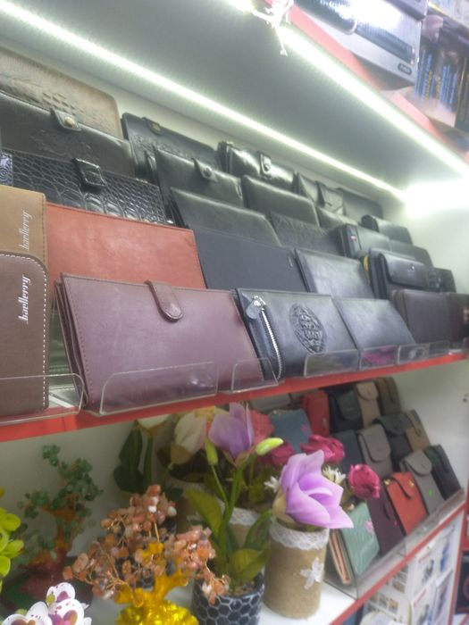 Подставка для портмоне кошелька