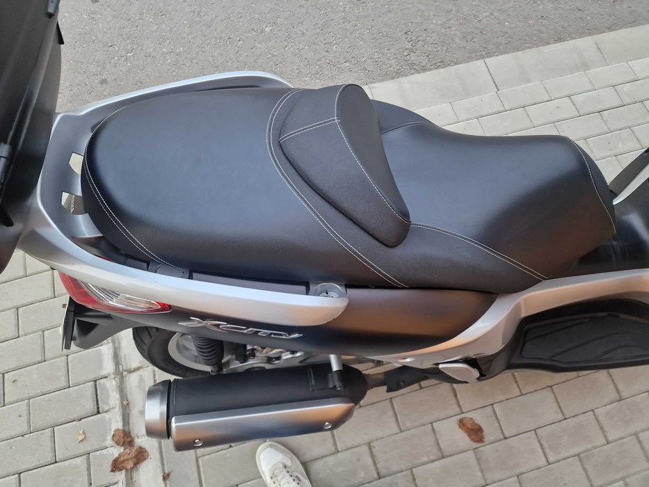 Yamaha X- city 250 – 2016 – 8.200 km – Stare excelentă