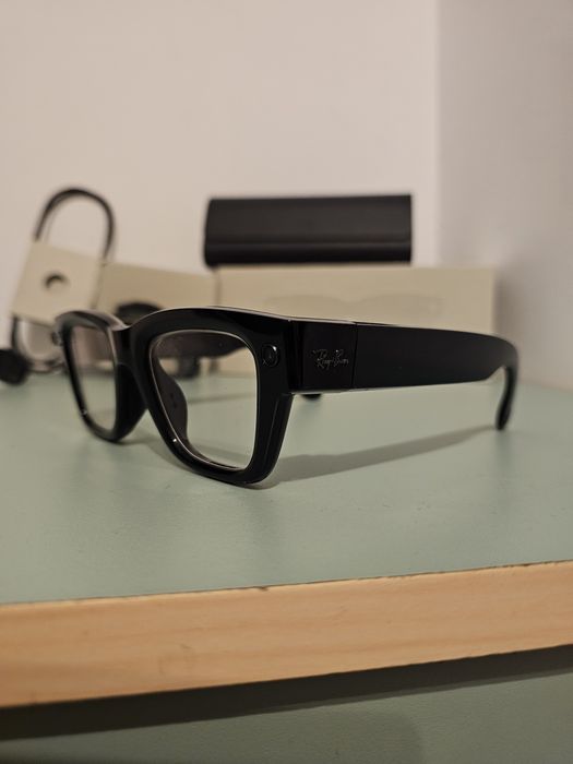 Ray-ban meta display + HiBLOKS