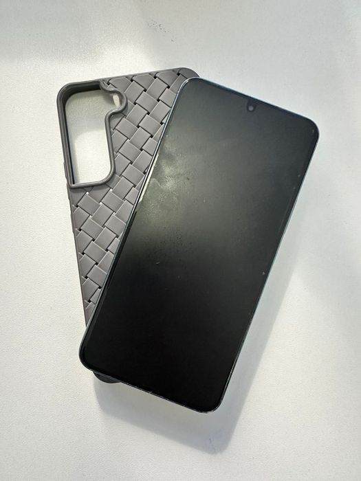 Samsung Galaxy S22 8 ГБ/128 ГБ