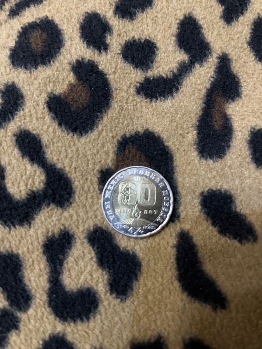 Монета 200тг 80лет великой победы, колекционная