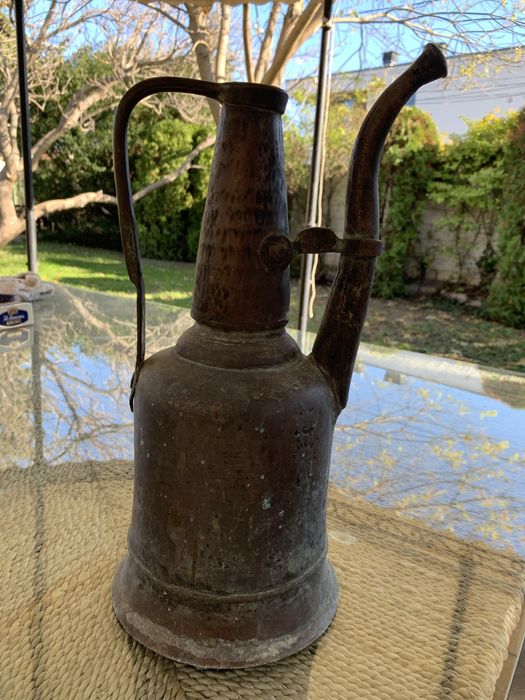 Старинни съдове за колекция