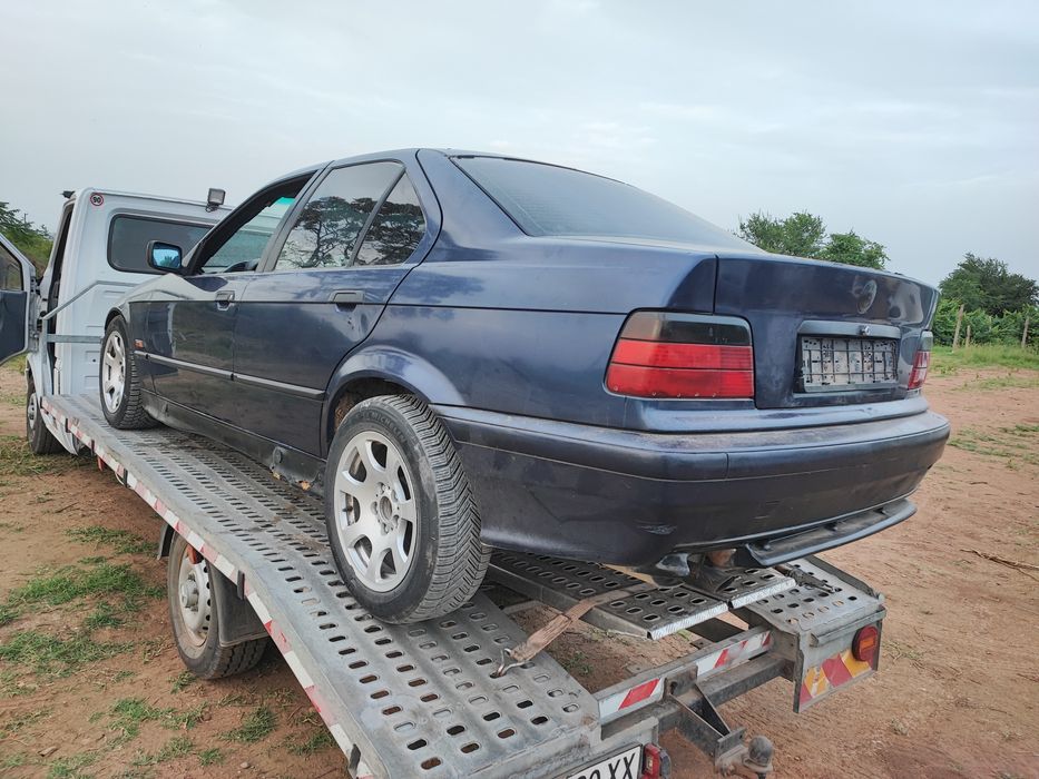 BMW E36 1.8 на части