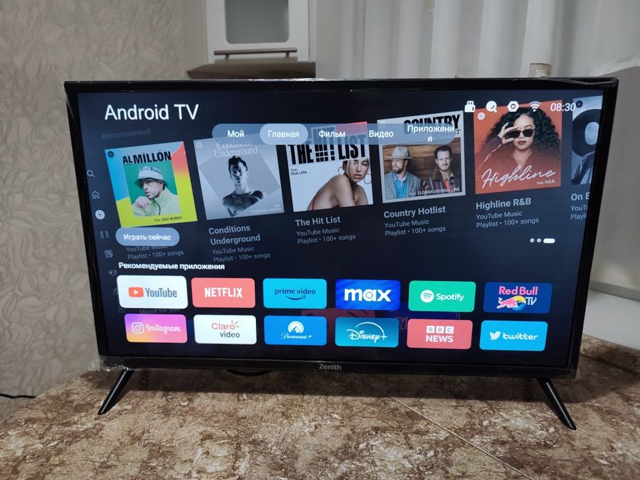 Телевизор Смарт 82см диагональ