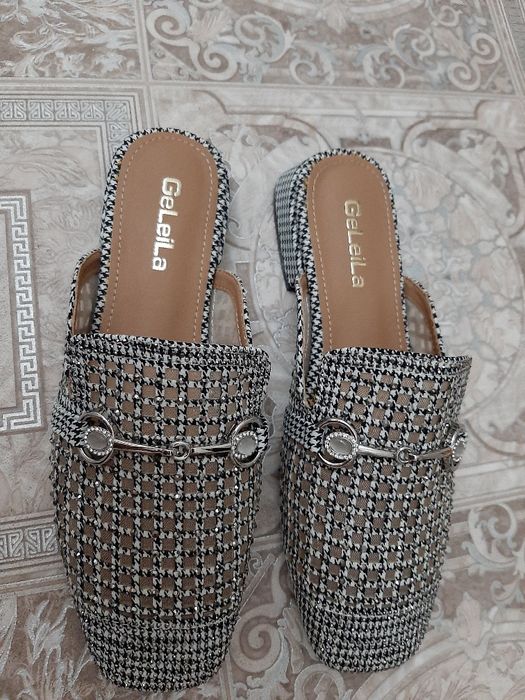 Босоножки  и туфли кожаные ЛИСТАЙ