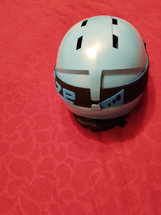 Ски каска и маска