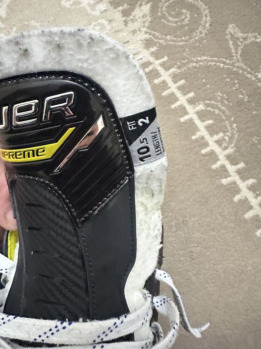 Хоккейные коньки BAUER Viper M4 SR