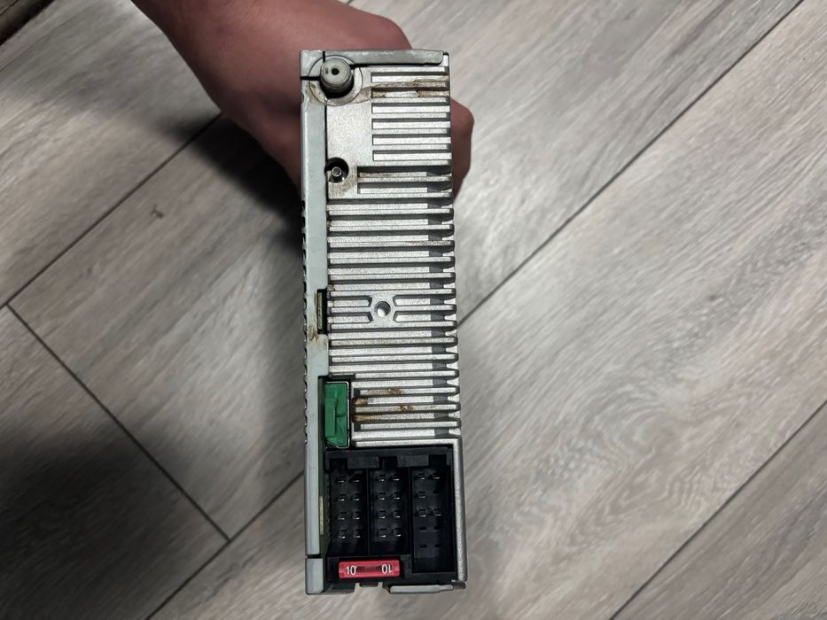 Продавам Audio10 CD-Radio за Мерцедес w203