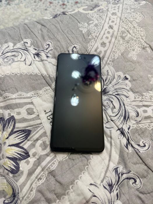 Продам телефон Realme note 50