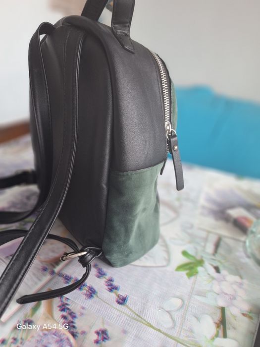 Дамски Раница и Чанта