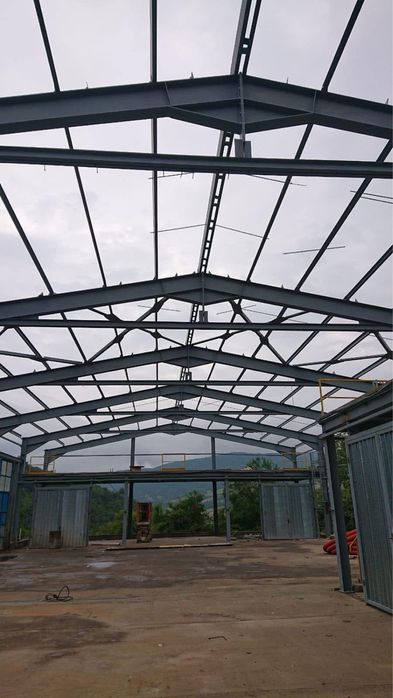 Метално хале ригел