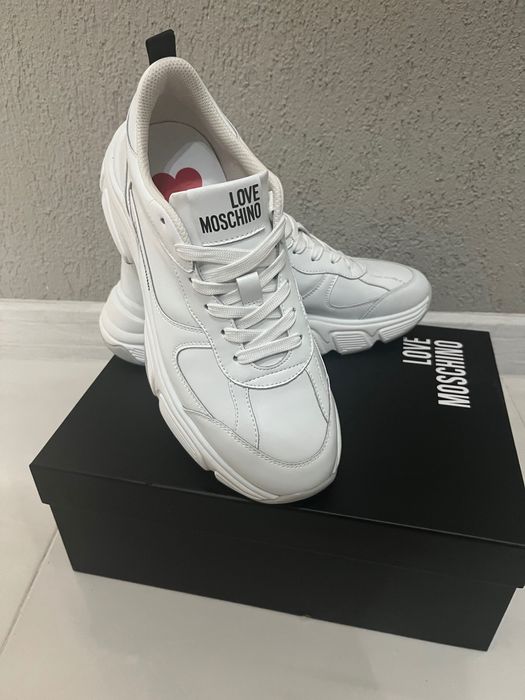 Дамски маратонки Love Moshino