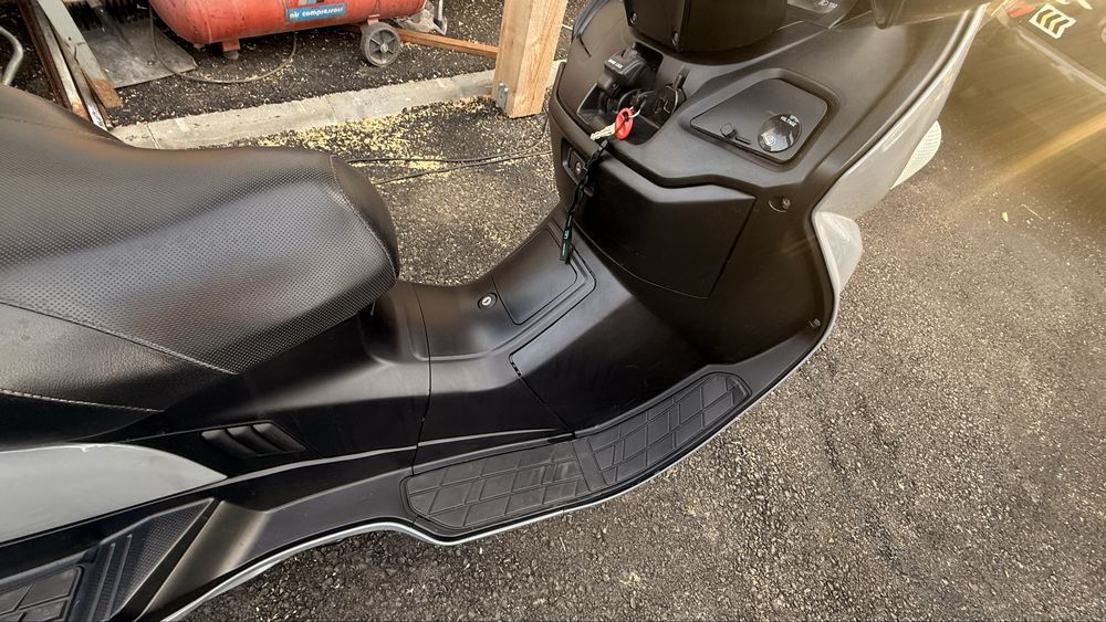 Suzuki burgman 400cm 2002