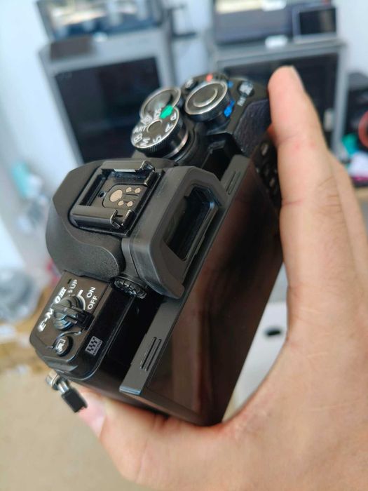 Aparat foto Olympus E-M10 Mark III mirrorless, MFT / M3/4
