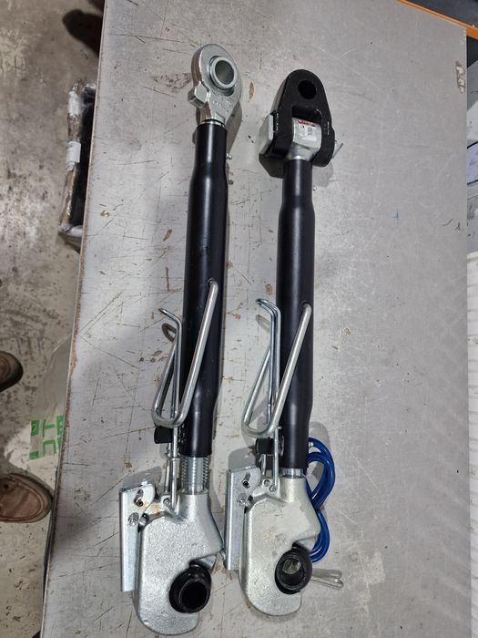 Tirant central tractor case 5140 preț 980 lei cu tva și transport inc