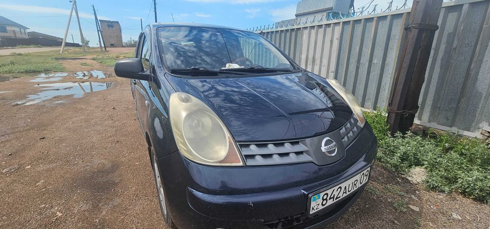 Продам nissan note e11 luxury