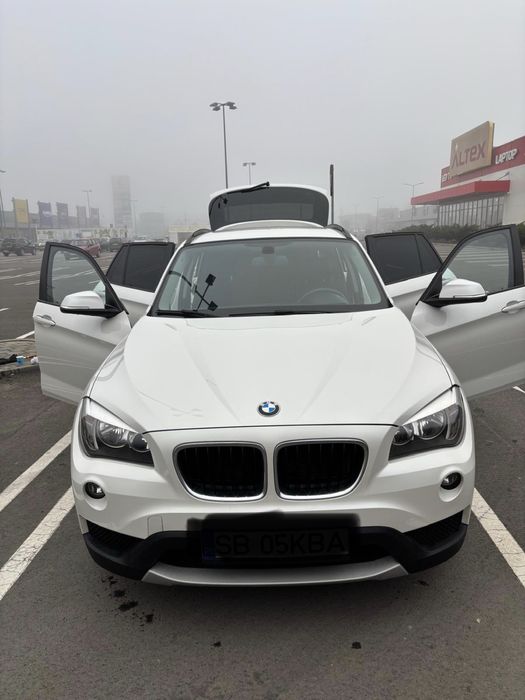 Vând BMW X1 xDrive 18d
