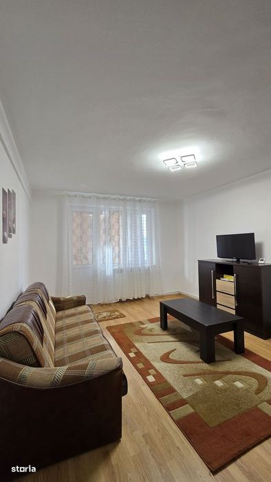 Apartament drăguț de închiriat