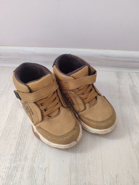 Зимни боти за момче