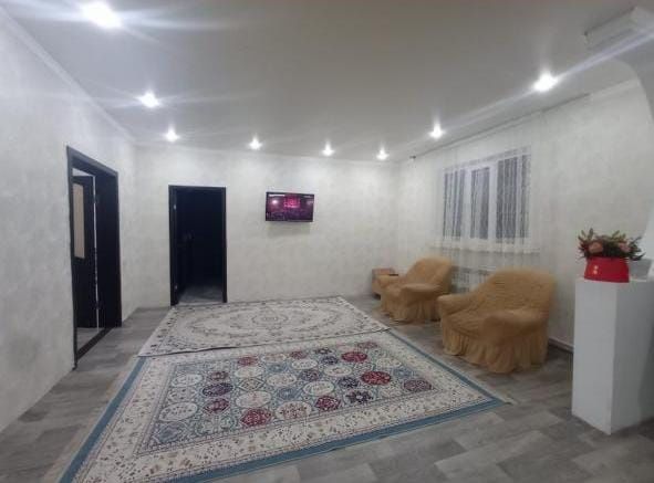 Уй сатылады. Келдим бар.