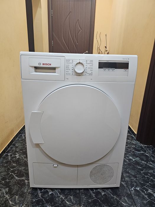 Сушилня Bosch Serie 4 термопомпа