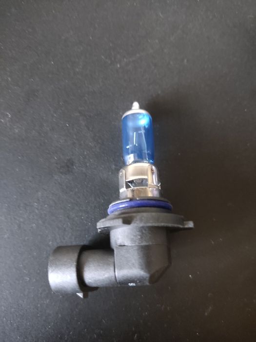 Xenon Halogen Lamp 5200K - Galaxy white 9006 HB4 P22D
