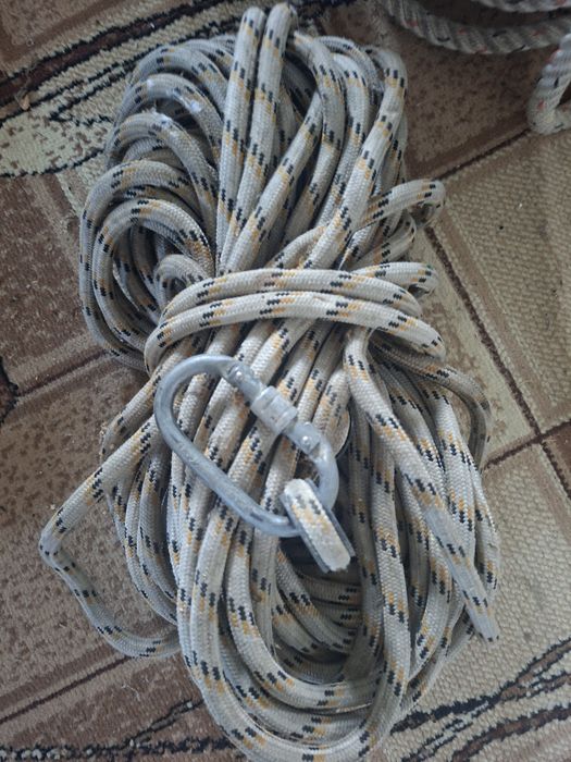 Set complet echipament lucru la înălțime / alpinism utilitar – ham, corzi, scaun, carabiniere