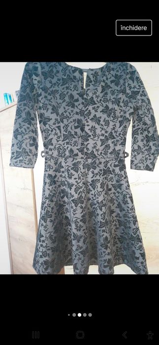 Rochie neagra cu fluturi