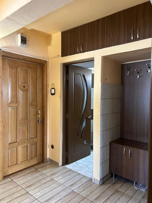 Vând apartament 2 camere, Deva, zona Mihai Viteazu